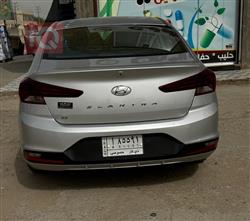 هیوندای ئەلەنترا